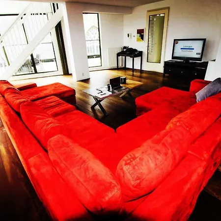 Fiona Apartment *