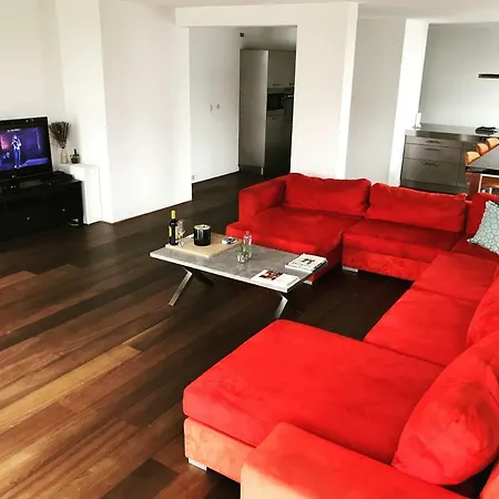 Fiona Apartment