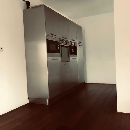 Fiona Apartment Rotterdam